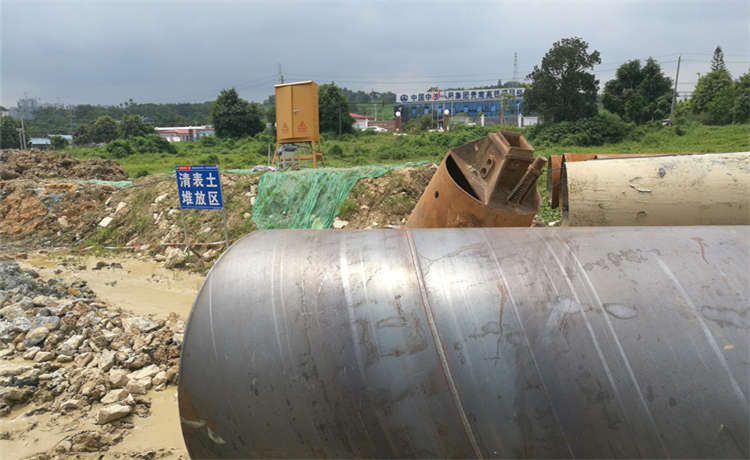 螺旋管生產(chǎn)廠家螺旋鋼管加工廠，鋼材場錳板批發(fā)，478-10mm螺旋焊管，1724mm螺旋焊管